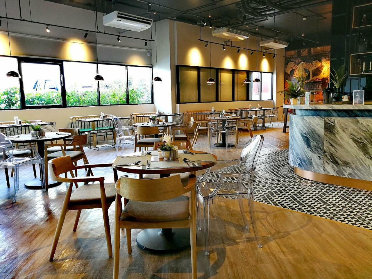 7 Days Premium Hotel Bangna - Suvarnabhumi Airport Ban Bang Phrao Exterior photo